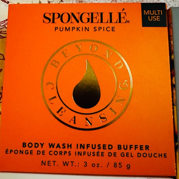 2 Spongellé Body Wash Boxed Infused Buffers Multi use- NWT. - Picture 3 of 4
